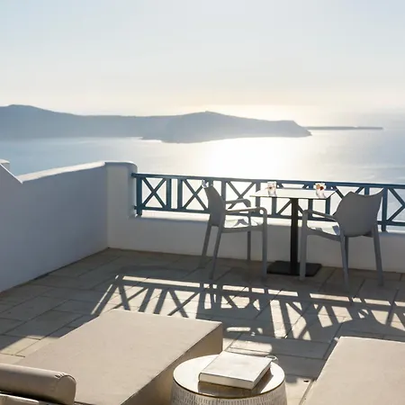 Absolute Bliss Imerovigli (Santorini)