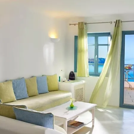 Absolute Bliss 4* Imerovigli (Santorini)