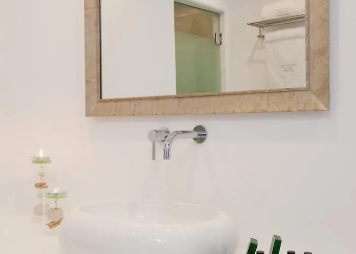 Absolute Bliss Hotel Imerovigli (Santorini)