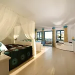 Absolute Bliss Hotel