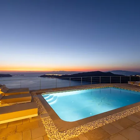 Absolute Bliss 4* Imerovigli (Santorini)